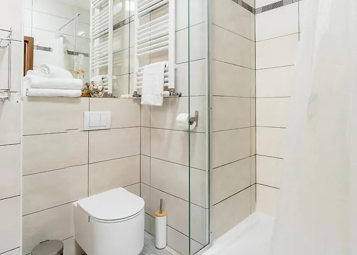 Wschod Homely By Bookinghost Apartment *