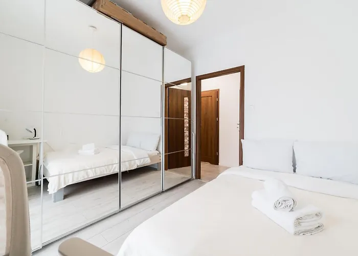 Wschod Homely By Bookinghost Poznaň